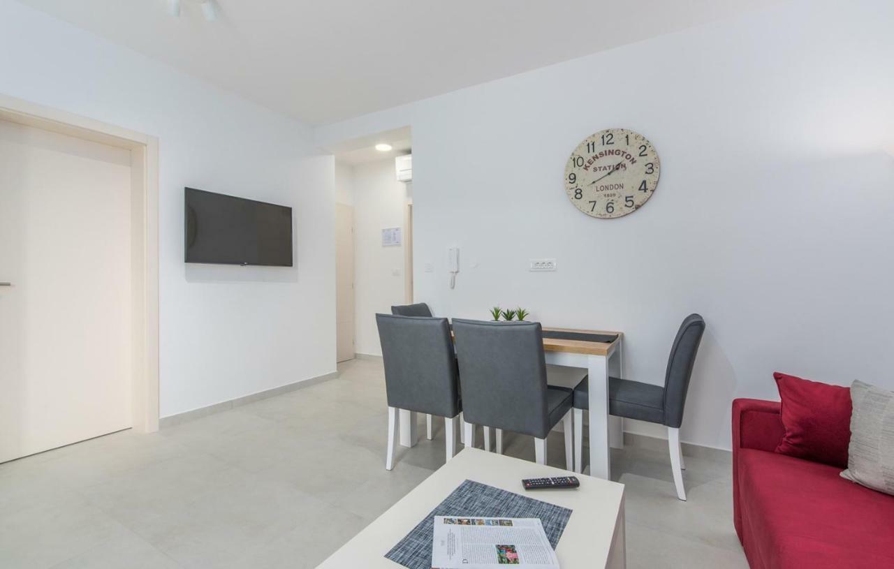 Apartments Hana In 푼타나 외부 사진
